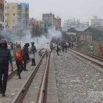 ৫ ঘণ্টা পর স্বাভাবিক দক্ষিণাঞ্চলের রেল চলাচল