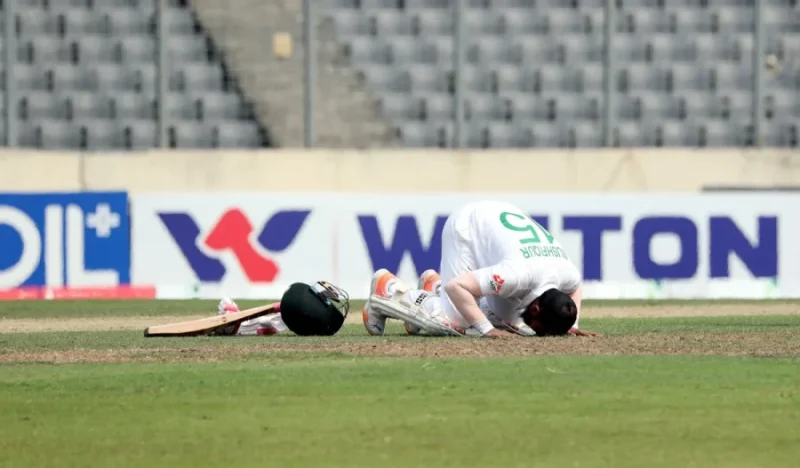 বড় লিড নিয়ে থামল বাংলাদেশ