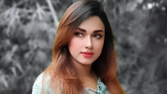 শুটিং-ডাবিংয় সম্পন্ন করতে লন্ডন যাবেন ববি