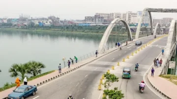 হাতিরঝিলে প্রাইভেটকারের ধাক্কায় এক যুবক নিহত