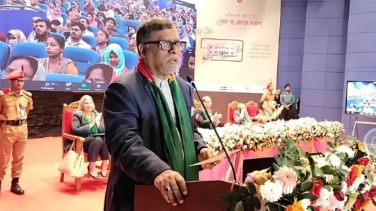 বাংলাদেশের উন্নয়ন অনেক সহ্য হয় না দেশেরই : স্বাস্থ্যমন্ত্রী