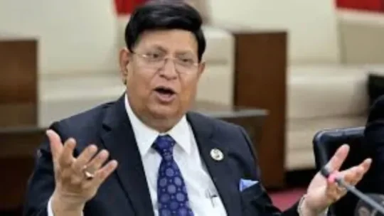 বিদেশিরা নিজেদের বাংলাদেশের সম্রাট মনে করে মজা পান: পররাষ্ট্রমন্ত্রী