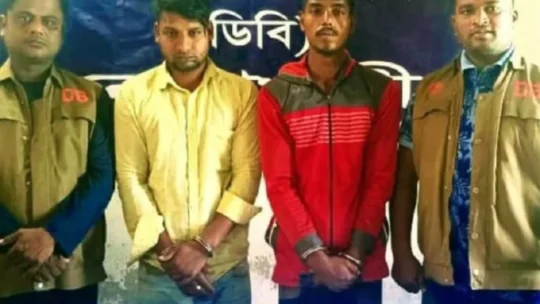 চুরি করতে গিয়ে ধর্ষণ, চিনে ফেলায় হত্যা