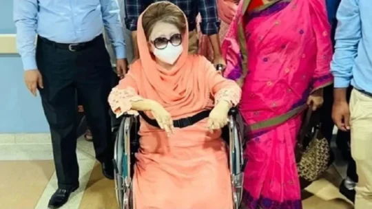 স্বাস্থ্য পরিক্ষার জন্য হাসপাতালে খালেদা জিয়া