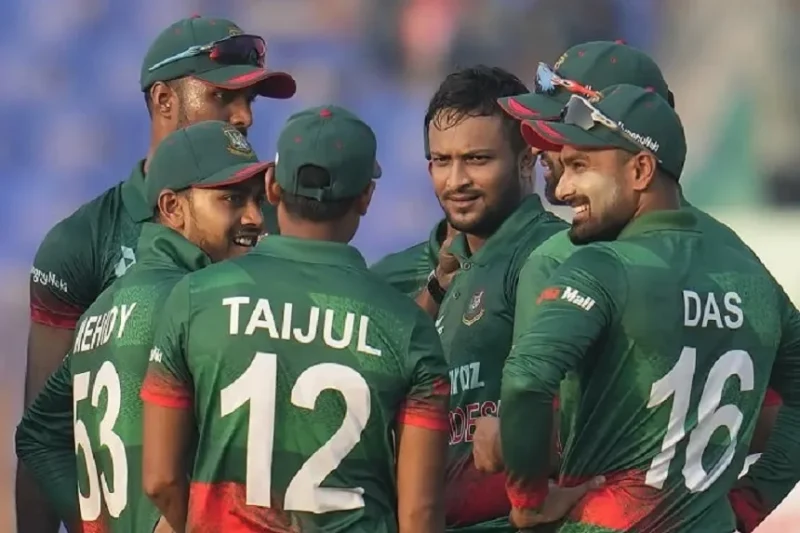 লজ্জা এড়ানোর ম্যাচে ইংল্যান্ডকে নাকানি-চুবানি খাওয়ালো বাংলাদেশে