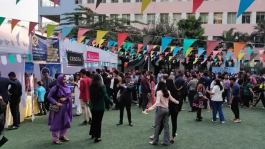 ঢাকায় আইএইচএসবি বিজনেস কার্নিভাল অনুষ্ঠিত