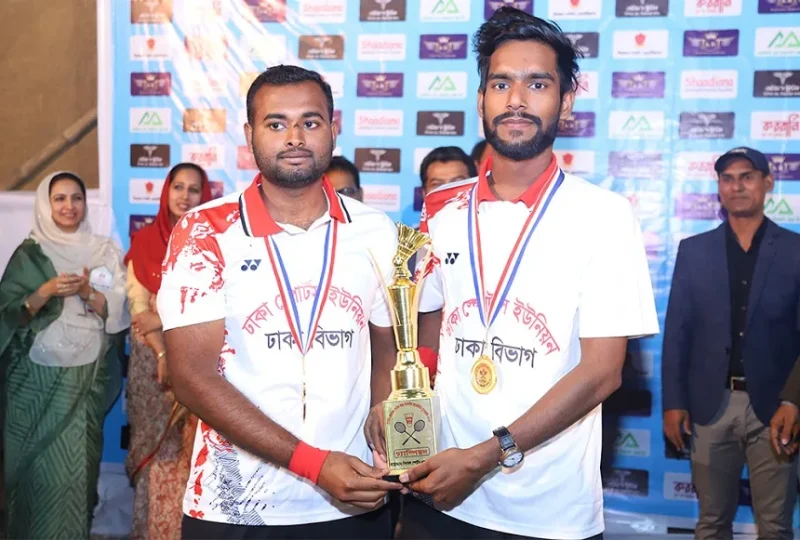 হোসাইন মোহাম্মদ সেলিম ব্যাডমিন্টন টুর্নামেন্টের চ্যাম্পিয়ন ঢাকা স্পোর্টস ইউনিয়ন