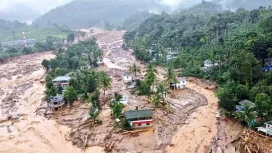 কেরালায় ভূমিধস : এ পর্যন্ত উদ্ধার ২৮২ জনের মৃতদেহ