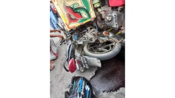 কুষ্টিয়ায় নসিমন-মোটরসাইকেল সংঘর্ষে মোটরসাইকেল চালকসহ নিহত ২