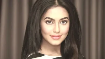 জাতীয় চলচ্চিত্র পুরস্কার অনুষ্ঠানে সঞ্চালনায় নুসরাত