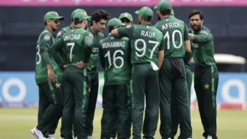 পাকিস্তানে বোমা হামলায় নিহত ৭ নিরাপত্তা কর্মকর্তা