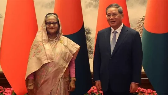 বাংলাদেশকে ১০০ কোটি ডলার সহায়তার ঘোষণা চী‌নের