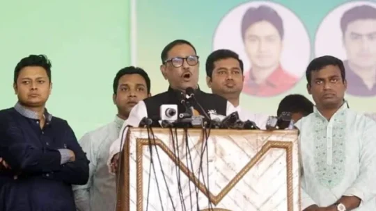 মঞ্চে এত নেতা, কর্মী কোথায় : কাদের