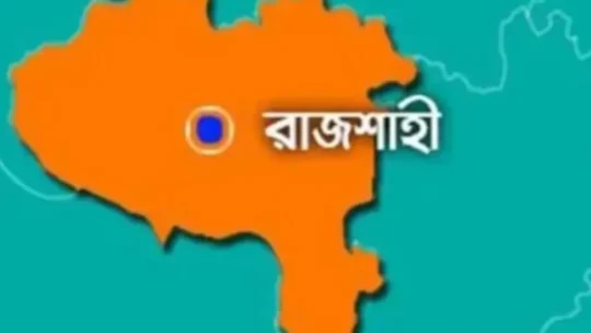 প্রধান শিক্ষককে প্রকাশ্যে পেটালো সভাপতি