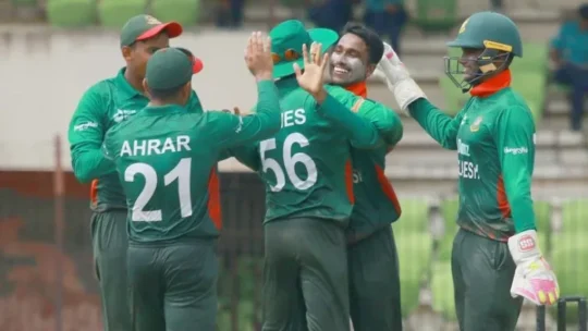 দক্ষিণ আফ্রিকাকে হারিয়ে বাংলাদেশের সিরিজ জয়