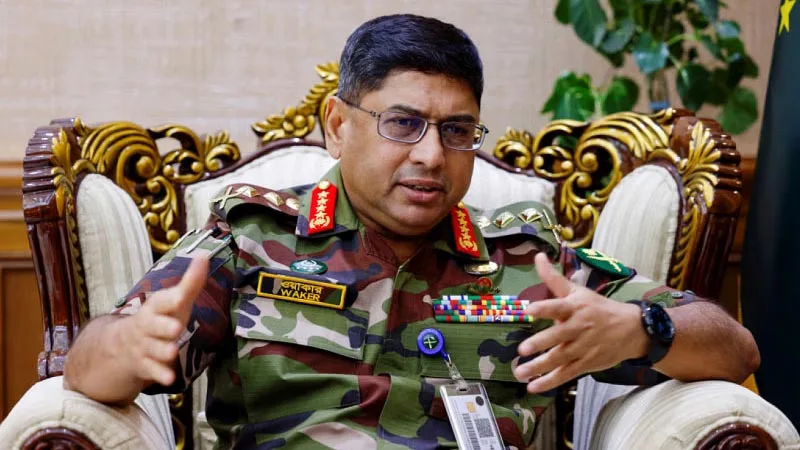 দেশ ও জাতিকে নিরাপদ জায়গায় নিয়ে যেতে চাই : সেনাপ্রধান