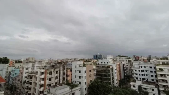 সমুদ্র বন্দর থেকে সতর্ক সংকেত, অপরিবর্তিত থাকবে তাপমাত্রা