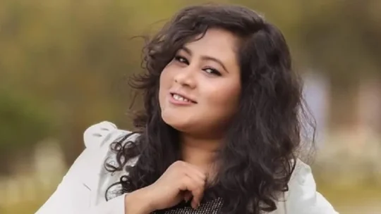 আইটেম গান মানুষ মনে রাখে না -লেমিস