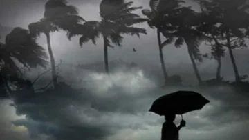 সন্ধ্যার মধ্যে ১৪ অঞ্চলে ঝড়ের আভাস