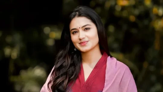 কলকাতার ট্যাক্সিচালক তাসনিয়া ফারিণের নামে মেয়ের নাম রেখেছেন