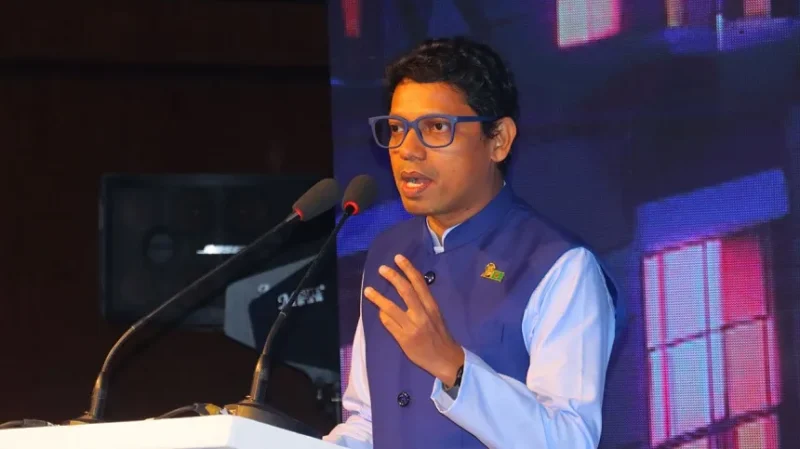স্মার্ট জাতির জন্য একটি স্মার্ট ভবিষ্যৎ নিশ্চিত করতে হবে : জুনাইদ আহমেদ পলক