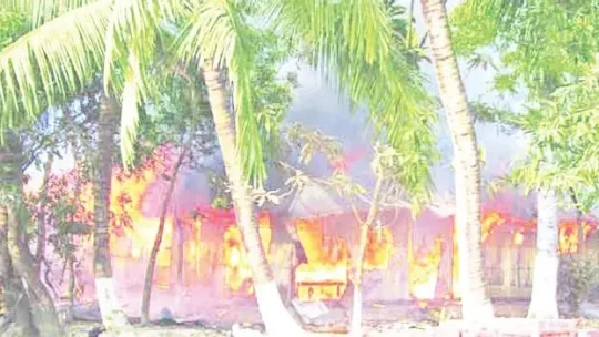 ধর্মীয় উন্মাদনা এক ভয়াবহ ফেতনা