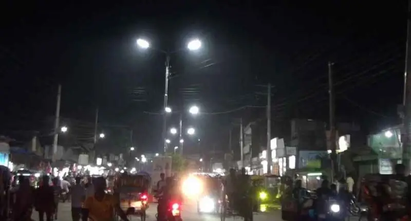 গাইবান্ধা শহরে সন্ধ্যার পর বাড়ছে অপরাধ, আতঙ্কে সাধারণ পথচারীরা