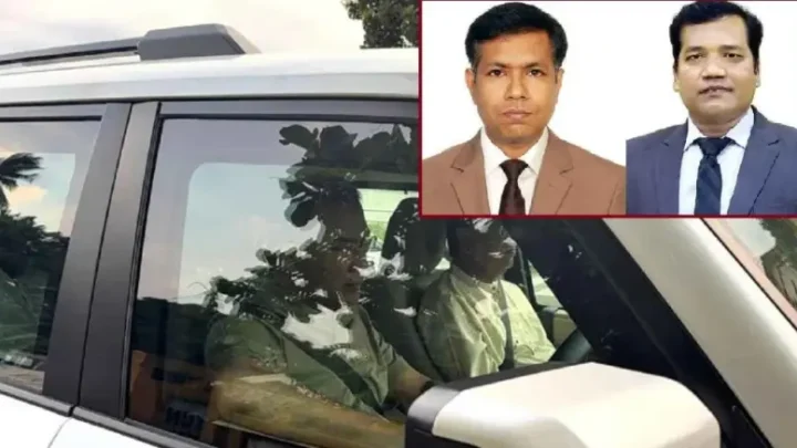 সড়কে বর্জ্য দেখে ক্ষুব্ধ প্রধানমন্ত্রী, দুই সিটি কর্মকর্তা বরখাস্ত