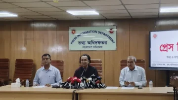 শেখ হাসিনা দেশে ফিরলে মব নয়, ন্যায়বিচারের মুখোমুখি হবেন: তথ্য উপদেষ্টা