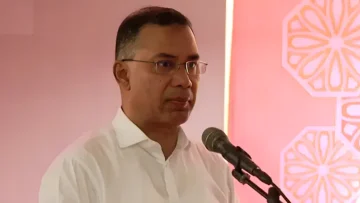আ. লীগকে ফেরানোর চেষ্টা করলে জুলাই শহীদদের সঙ্গে প্রতারণা হবে: প্রধানমন্ত্রী
