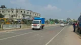 মোহাম্মদপুরে অবরোধ তুলে নিলেন অটোরিকশাচালকরা, শুরু যান চলাচল!