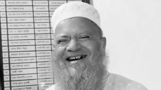 ৩৯৬টি কবর খুঁড়ে বিদায়, অপূর্ণ রয়ে গেল হাফেজ শিকদারের ৪০০ ছোঁয়ার স্বপ্ন!