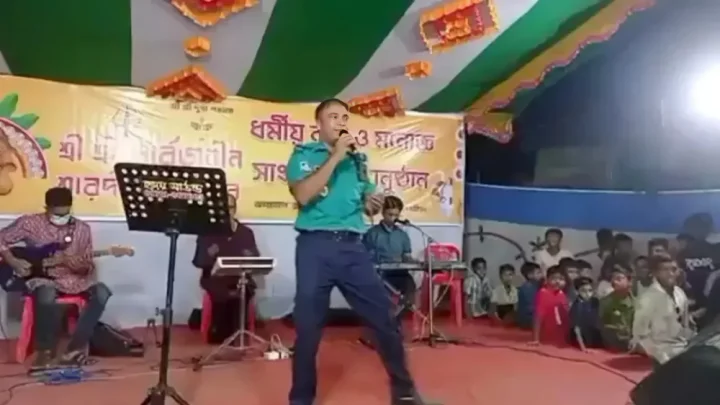 পূজামণ্ডপের নিরাপত্তা ছেড়ে গানের অনুষ্ঠানে, পুলিশ লাইন্সে সংযুক্ত এএসআই!