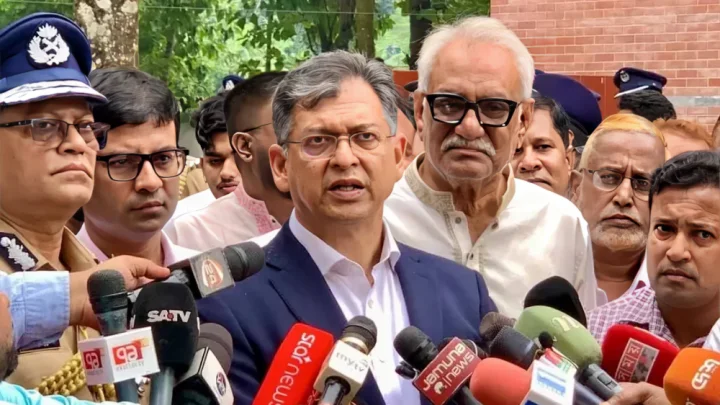 আওয়ামী লীগের রাজনৈতিক প্রত্যাবর্তন নিয়ে কঠোর বার্তা স্বরাষ্ট্রমন্ত্রীর!