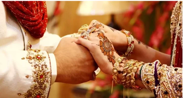 চার মাস ‘বিয়ে’র পর জানলেন স্ত্রী আসলে পুরুষ!