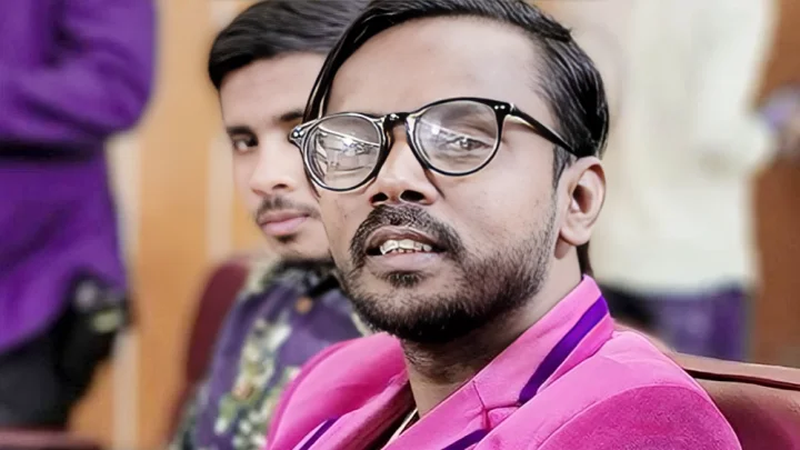 এবার সাবেক স্ত্রীর বিরুদ্ধে মামলা করলেন হিরো আলম!