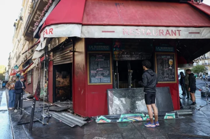 France Protest 02
