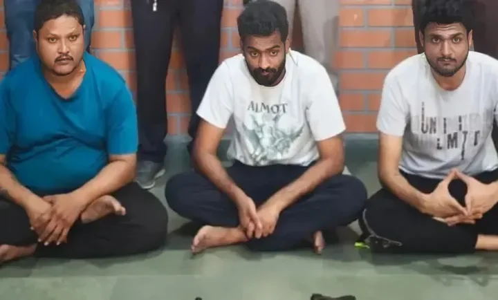 প্রেমিকা যোগাযোগ বন্ধ করায় বাবাকে বন্দুকের ভয় দেখিয়ে তুলে নিলেন প্রেমিক!