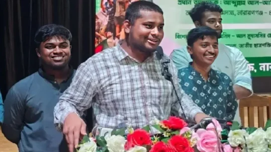 ছাত্রদলকে ব্যবহার করে চুয়েটের ভিসিকে চেয়ারে বসানো হয়েছে: হাসনাত