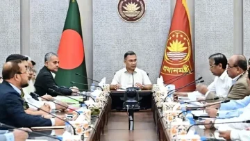 ঢাকায় বৃত্তাকার সড়ক নির্মাণকাজে গতি বাড়ানোর নির্দেশ প্রধানমন্ত্রীর!