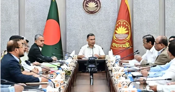 ঢাকায় বৃত্তাকার সড়ক নির্মাণকাজে গতি বাড়ানোর নির্দেশ প্রধানমন্ত্রীর!