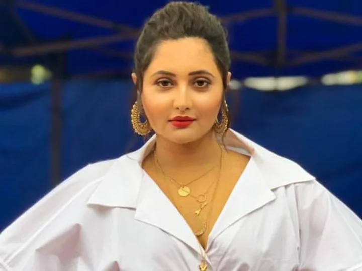 আমার আরও অনেক কিছু দেওয়ার আছে: রশমি দেশাই