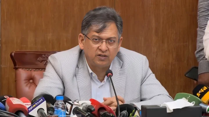 তাহসিফের মৃত্যু নিয়ে তদন্তের আগে মন্তব্য নয়, বললেন স্বরাষ্ট্রমন্ত্রী!
