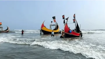 বঙ্গোপসাগরকে বাহ্যিক সামরিক হস্তক্ষেপমুক্ত রাখতে চায় বাংলাদেশ!