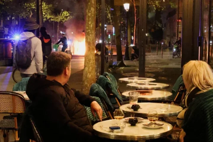 France Protest 01