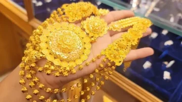 ডলার ও সুদের চাপে কমল সোনার দাম!