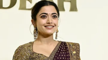 ৪০০ পরিবারের এক বছরের খাবারের দায়িত্ব নিলেন রাশমিকা!