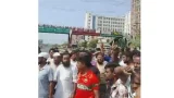 কালিয়াকৈরে হাইওয়ে পুলিশের বিরুদ্ধে অটোরিকশাচালকদের মহাসড়ক অবরোধ