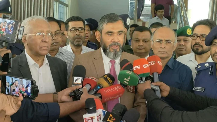 ঠাকুরগাঁও-১ উপনির্বাচনে অপকর্ম করলে কঠোর ব্যবস্থা: ইসি সানাউল্লাহ