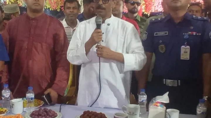 শ্রীল্লভপুর ঘোষপাড়া শ্রীশ্রী কালী মন্দির পরিদর্শনে কৃষিমন্ত্রী আমিনুর রশিদ ইয়াসিন